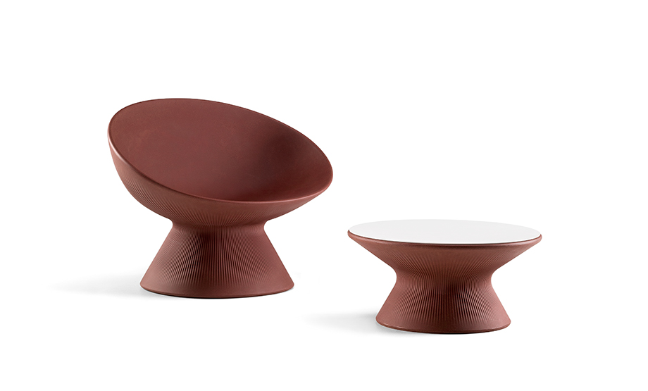 fade_poltrona_tavolino_2 fade_poltrona_tavolino_2